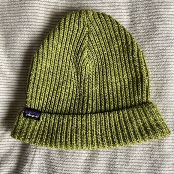 Patagonia Beanies SOLD - Picture 4 of 5